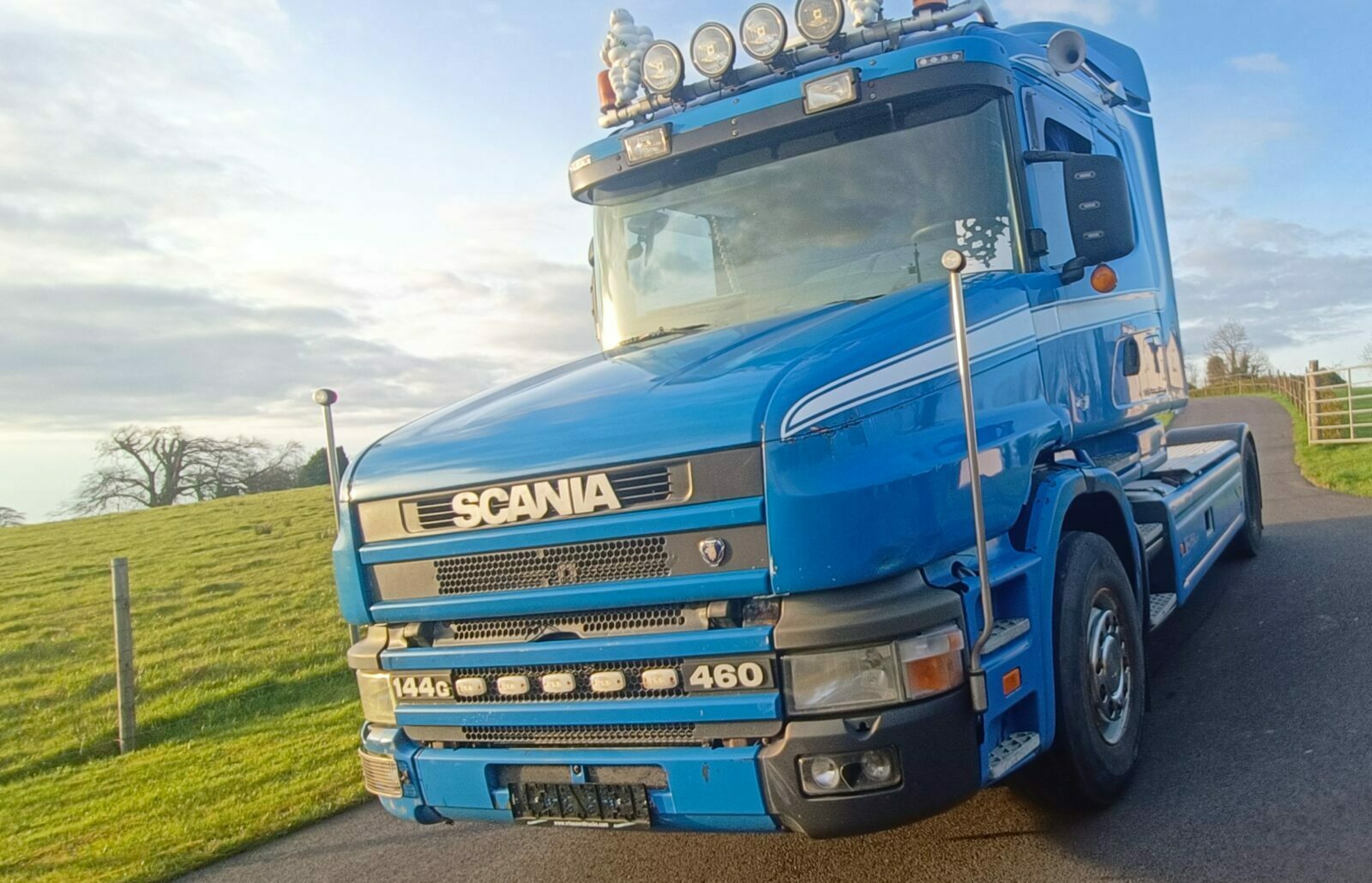 2001 Scania T Cab 144 V8 460 Erne Machinery Sales